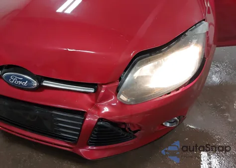 2012 Ford Focus Titanium z USA, uszkodzony, nr VIN 1FAHP3N24CL166850